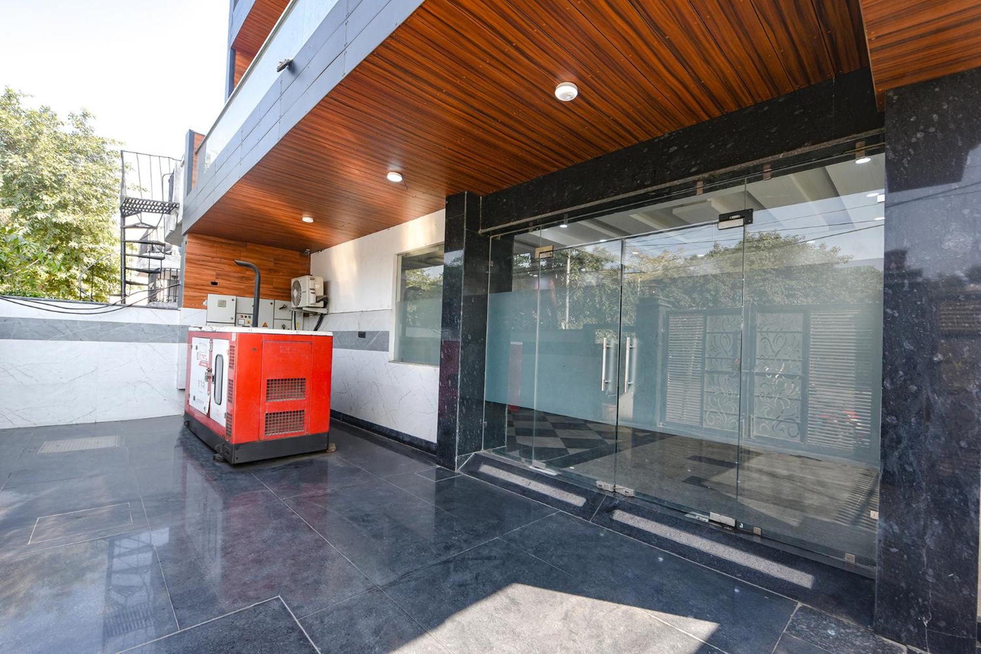 Fabhotel Vibe Noida Exterior foto