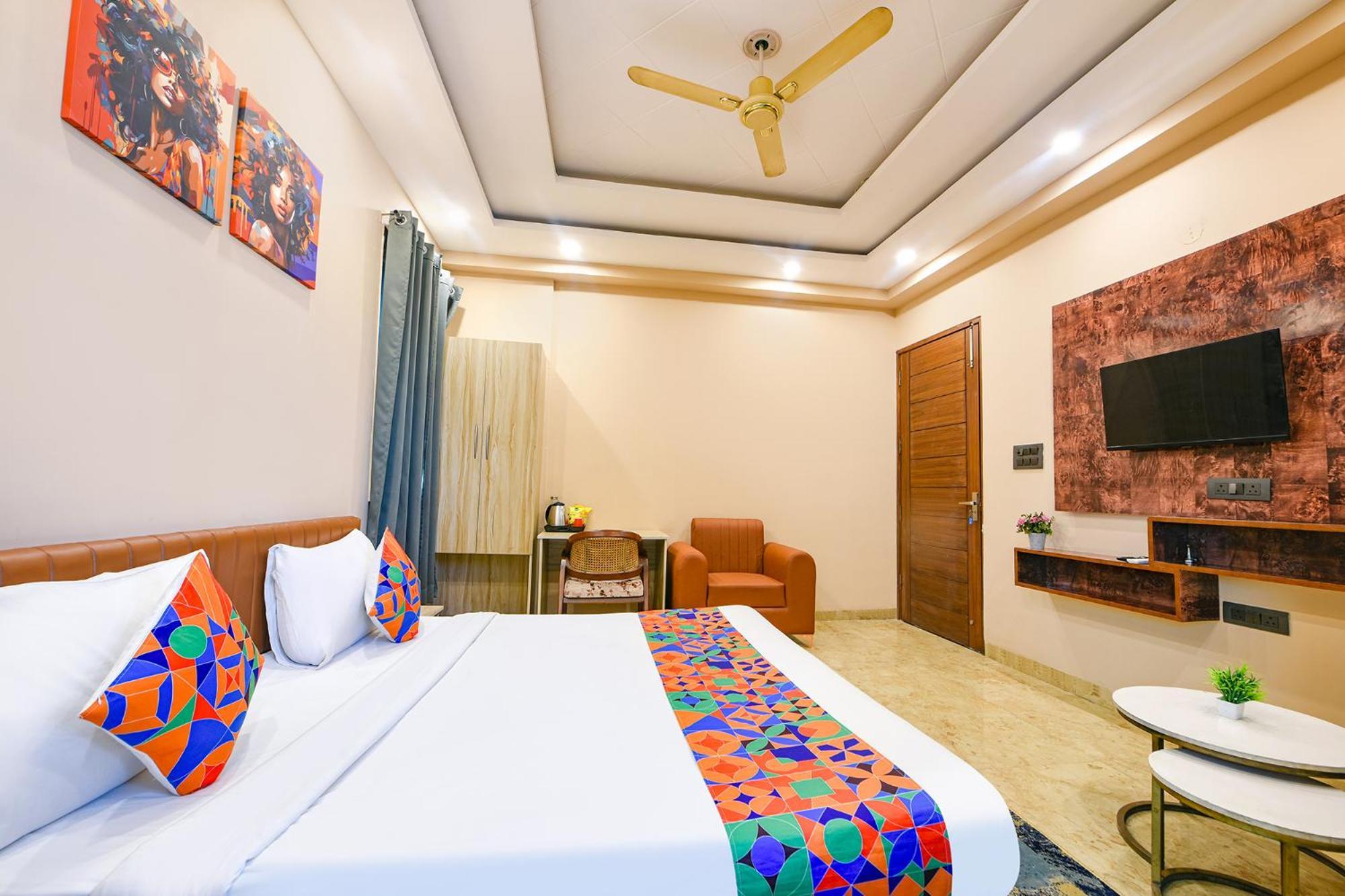 Fabhotel Vibe Noida Exterior foto