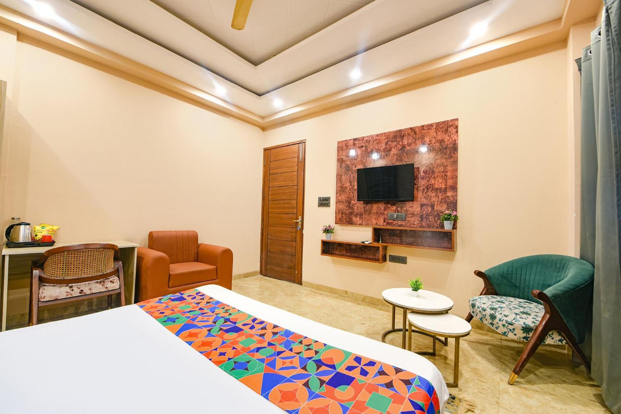 Fabhotel Vibe Noida Exterior foto